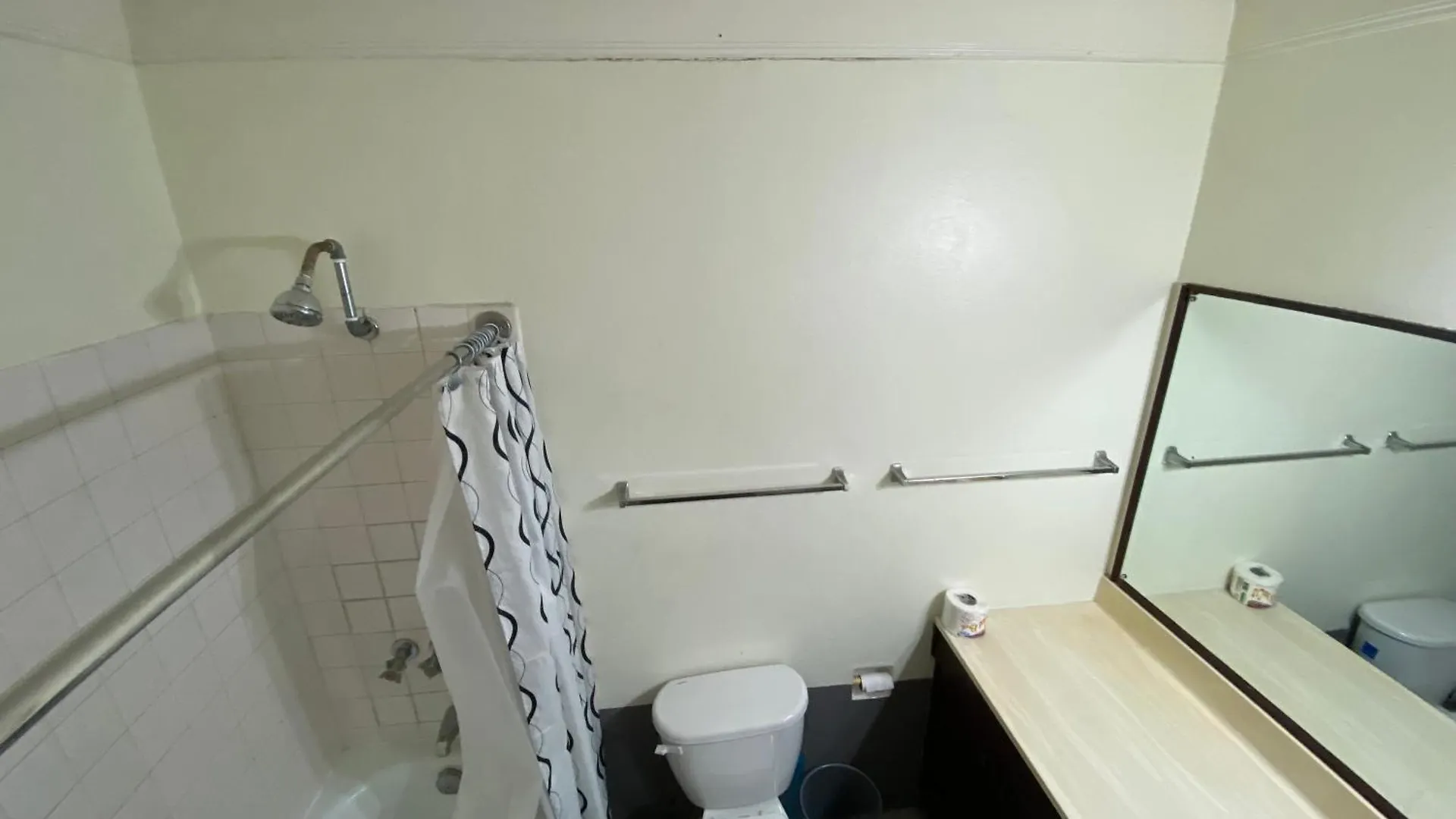 Finest Accommodation Renfrew Place Apt # 41 4--12 Renfrew Rd New Kgn Kingston 0*,